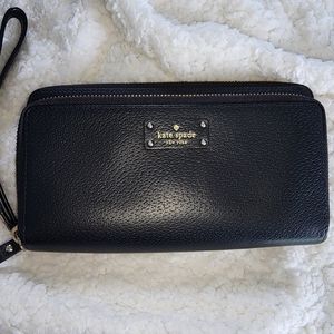 Kate Spade leather clutch w/strap